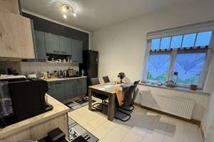 charmantes Haus mit Einliegerwohnung – Die vollständige Adresse der Immobilie erhältst du vom Anbieter., 99439 Großobringen – Vorschaubild 10
