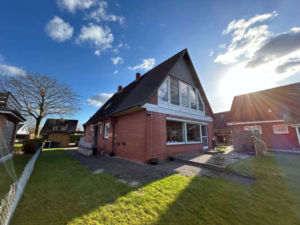 Immobilie in Osterrönfeld - Wohnen und leben in 1. Reihe am NOK!! Großzügiges Einfamilienhaus mit Einliegerwohnung! - Bild 2