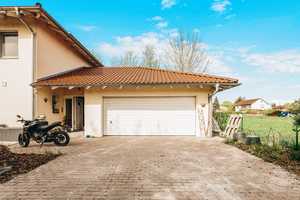 Einzigartig & Energieeffizient!
Einfamilienhaus mit Praxis und idyllischem Garten in ruhiger Lage! – Straubing-Bogen (Kreis) – Vorschaubild 11