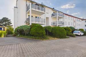 Attraktive 3-Zimmer-Eigentumswohnung mit eigenem Garten und Tiefgaragenstellplatz
