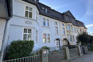 Gründerzeithaus - Eigennutzung oder Kapitalanlage: 3-Parteien-Haus in Opladen mit ca. 300 qm Wfl.