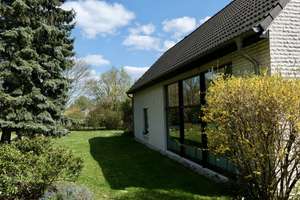 Großzügige Villa mit Schwimmbad in ruhiger und naturnaher Lage – Die vollständige Adresse der Immobilie erhältst du vom Anbieter., 16225 Eberswalde – Vorschaubild 3