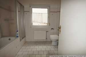 massives Haus mit Scheune, Stall und 4.200 m² Grundstück – Alte Schmiede 18, 99098 Erfurt – Vorschaubild 10