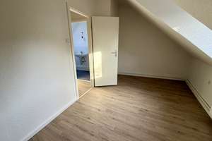 Erstbezug nach Komplettsanierung – moderne 3-Zimmer-Wohnung in Gelsenkirchen – Fürstinnenstraße 45, 45883 Feldmark, Gelsenkirchen – Vorschaubild 12