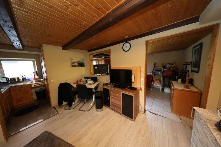 Immobilie in Dörpling - Ehemalige, modernisierte Dorfschule mit Doppelhauskonzept auf idyllischem Grundstück in Dörpling b.  - Bild 7