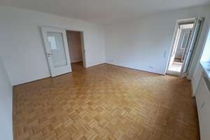 Herrliche 4-Zimmer-Wohnung in F-Dornbusch, 2 Bäder, eigener Garten – 60431 Dornbusch, Frankfurt am Main – Vorschaubild 2