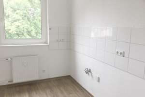 Attraktive 3-Zimmer-Wohnung mit Balkon! – Freisenbruchstr. 19, 45279 Freisenbruch, Essen – Vorschaubild 4