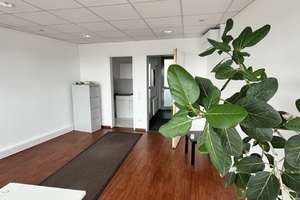 Praxis-/Therapieraum in Hannover-Nordstadt (ca. 38 m²) zur Untermiete – zentral, ruhig – Bodestraße 2, 30167 Nordstadt, Hannover – Vorschaubild 2