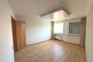 Attraktive 3,5-Zi.-Wohnung mit großem Wohnbereich, Garage und viel Gestaltungspotenzial! – Die vollständige Adresse der Immobilie erhältst du vom Anbieter., 44143 Kaiserbrunnen, Dortmund – Vorschaubild 6