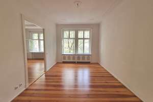 3-Zimmer-Altbauwohnung in Berlin-Steglitz unweit vom Breitenbachplatz mit neuem Bad provisionsfrei – Forststraße 29, 12163 Steglitz, Berlin – Vorschaubild 4