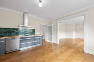 Nähe KÖ/Altstadt: Hochwertige 3,5 Zi-ETW mit Aufzug! Elegante City-Oase! Große Loggia! – Die vollständige Adresse der Immobilie erhältst du vom Anbieter., 40477 Pempelfort, Düsseldorf – Vorschaubild 3