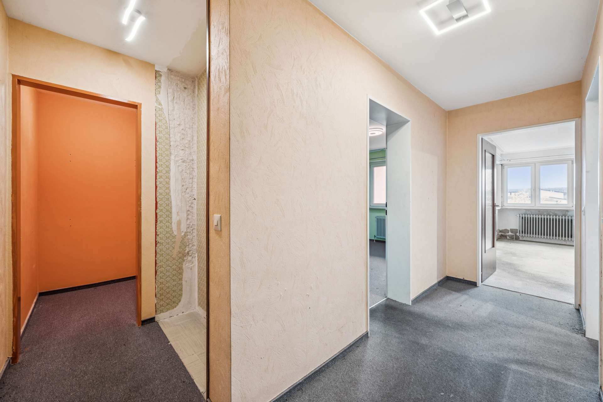 Charmante 2-Zimmer-Wohnung mit Potenzial in begehrter Lage in Köngen, Esslingen Kreis – Bild 4