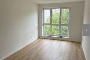 WG taugliche Wohnung mit 2 Zimmern in Leipzig Südvorstadt, mit Einbauküche und Balkon