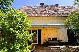 RESERVIERT! Wohnhaus nebst Doppelcarport und tollem Garten mit beeindruckender Pflanzenvielfalt! – Lippe (Kreis) – Vorschaubild 6