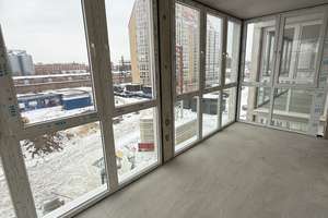 Traumwohnung mit zwei Bädern, zwei Balkonen  und Elbblick! – Sarajevo- Ufer 24, 39106 Alte Neustadt, Magdeburg – Vorschaubild 3