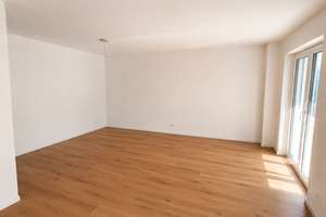 2-Zimmer Erdgeschoss-Wohnung IN-Süd m. Garten und großer Terrasse – Weisbergerstraße 24, 85053 Südost, Ingolstadt – Vorschaubild 2