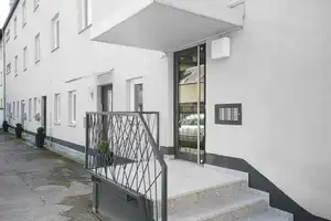 Aufgeteiltes Apartmenthaus! 24 Wohnungen, ideal für möblierte Vermietung! Leerstand 14 Wohnungen! – München – Vorschaubild 13