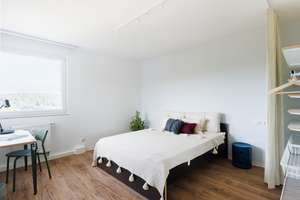 Fully-furnished room with balcony in Aachen | All-inclusive rent | POHA House – Altenberger Str. 4, 52074 Hangeweiher, Aachen – Vorschaubild 7