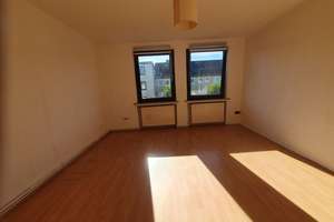 Renovierte 2-Zimmer in Bremerhaven, nahe Hauptbahnhof – Rheinstraße 42, 27570 Geestemünde, Bremerhaven – Vorschaubild 2