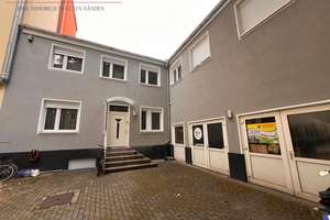 Hinterhof -  Wohn- und Geschäftshaus in Nürnberg – Viel Platz  Vielseitige Nutzungsmöglichkeiten! – Die vollständige Adresse der Immobilie erhältst du vom Anbieter., 90443 Steinbühl, Nürnberg – Vorschaubild 1