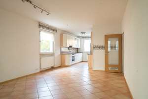 4-Raum-EG-Wohnung mit Wintergarten