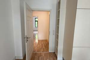 Stilvolle 4-Raumwohnung mit 2 Balkonen, Aufzug & Gartenmitbenutzung in denkmalgesch. Gründerzeithaus – Die vollständige Adresse der Immobilie erhältst du vom Anbieter., 4315 Volkmarsdorf, Leipzig – Vorschaubild 11