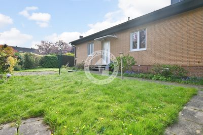 Ihr neues Zuhause im Grünen: freistehender Bungalow auf einem Erbbaugrundstück
