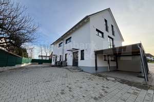 EXKLUSIV. MODERN. BEZUGSFERTIG.   IHRE NEUE DOPPELHAUSHÄLFTE (DHH 1) IN ECHING / HAUNWANG – Bucher Str. 15a, 84174 Eching – Vorschaubild 2