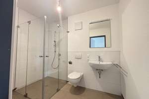 Stilvoll wohnen: Hochwertige 3-Zimmer-Wohnung mit Loggia – Ludwigstraße 17, 72766 Reutlingen-Mitte, Reutlingen – Vorschaubild 7