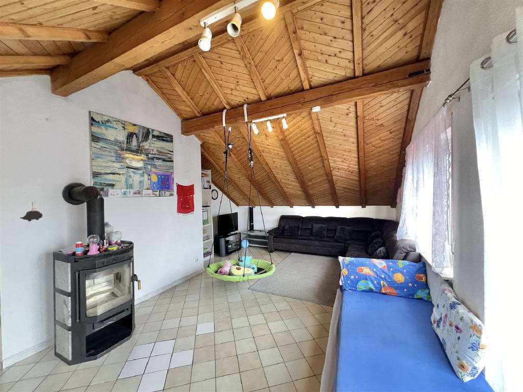 Immobilie in Hohenfels - Raumwunder gesucht? Ein- oder Zweifamilienhaus - nur 5 Min. nach Stockach! - Bild 3