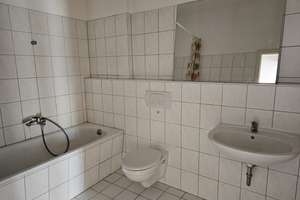 Bezugsfertig: 3-Zimmer-Wohnung mit Balkon im begehrten Ostkreuz-Kiez – ☎️ 0172-3261193 – Die vollständige Adresse der Immobilie erhältst du vom Anbieter., 10247 Friedrichshain, Berlin – Vorschaubild 7