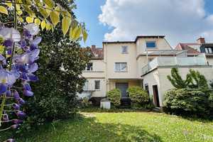 *** Bezugsfrei ! - Sehr großes Wohnhaus in toller Lage für die SEHR GROSSE FAMILIE *** – Main-Kinzig-Kreis – Vorschaubild 2