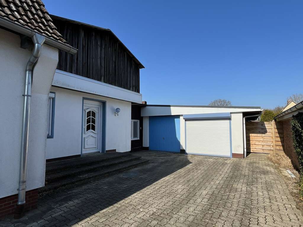 Immobilie in Kellinghusen - Zwei Einheiten, viele Möglichkeiten – Wohnhaus mit ehemaliger Gewerbefläche in Kellinghusen - Bild 3