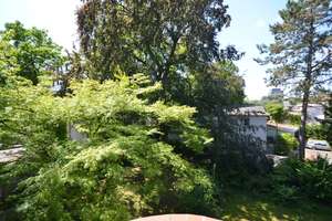 Barrierefreie Altbau- Stadtwohnung | Sandsteinfassade | Hohe Decken | Aufzug | vis-a-vis Malkasten – 40479 Pempelfort, Düsseldorf – Vorschaubild 2