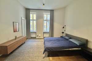 Großzügiges Wohnen: 4 Zimmer mit modernem Flair – Berlin – Vorschaubild 11
