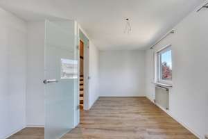 +++ 1-Familien-Reihen-Eckhaus - frisch renoviert & teilmodernisiert - inkl. Einbauküche & Garage +++ – Sperlingweg 12, 71696 Möglingen – Vorschaubild 20