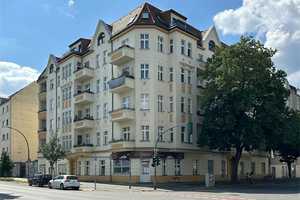 Berlin-Mitte-Wedding - FREI - 2 Zi - Ideal für Sportliche -Altbaubleibe mit Jugendstilflair-Balkon