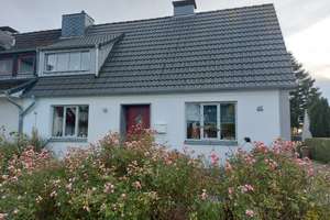 Doppelhaushälfte mit 5 Zimmern in Schönberg