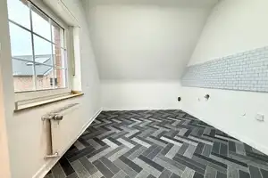 Modernisiertes 7-Zimmer-Haus in Rommerskirchen mit Garten und Garage – Neuss (Rhein-Kreis) – Vorschaubild 11