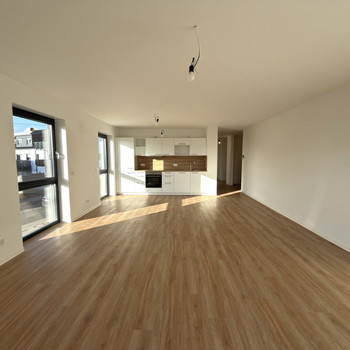 Modern leben im EE 40 Haus – Erstbezug  4-Zimmer Wohnung mit Stil, Komfort & idealer Anbindung A3!