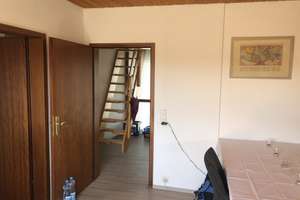 Schöne, helle und renovierte Dachgeschosswohnung mit drei Zimmern in Bingen - Gaulsheim – Die vollständige Adresse der Immobilie erhältst du vom Anbieter., 55411 Bingen am Rhein – Vorschaubild 11
