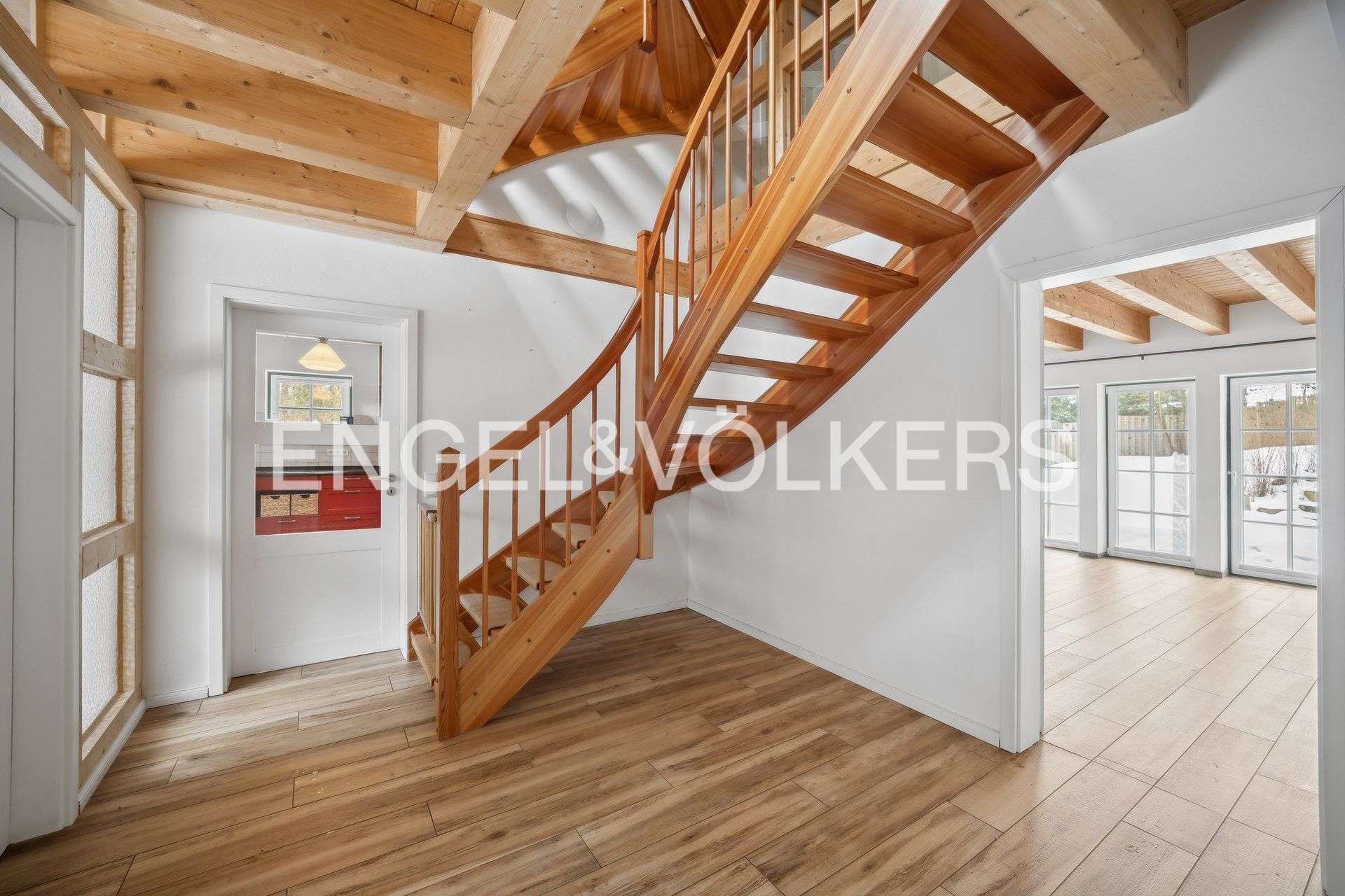 Immobilie in Didderse - EXKLUSIVES, ENERGIEEFFIZIENTES NIEDERSACHSENHAUS IN BEGEHRTER WOHNLAGE - Bild 1