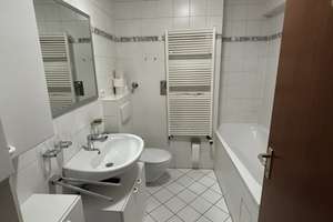 Zentral gelegene 3,5-Raum-Wohnung mit Balkon und Gäste-WC auf ca. 76 m² zu verkaufen – Düppelstr. 48, 46045 Altstadt-Mitte, Oberhausen – Vorschaubild 7