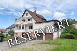 freistehendes 2Familienhaus plus 2 Einliegerwohnungen – Die vollständige Adresse der Immobilie erhältst du vom Anbieter., 79189 Bad Krozingen – Vorschaubild 1