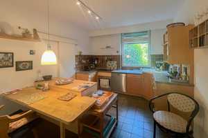 Großzügiges Familiendomizil mit Potenzial für zwei Wohneinheiten und herrlichem Garten – Altötting (Kreis) – Vorschaubild 14