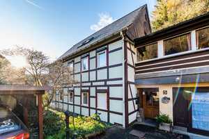 Attraktives Fachwerkhaus mit 2 Wohneinheiten und Ferienwohnungen in der schönen Sächsischen Schweiz – Sächsische Schweiz-Osterzgebirge (Kreis) – Vorschaubild 3