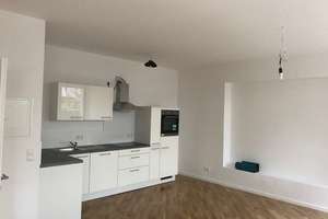 Komplett renovierte Loftwohnung mit Tageslichtbad im Jungbusch!