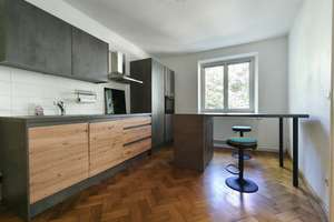 Großzügiges Wohnen im Rückgebäude: Ihr neues Zuhause mit viel Potenzial und Blick ins Grüne – Die vollständige Adresse der Immobilie erhältst du vom Anbieter., 80809 Am Luitpoldpark, München – Vorschaubild 4