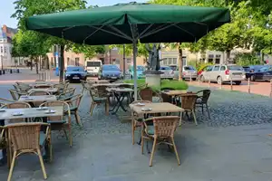 Renommierte Gastronomie mit 131 m² Einliegerwohnung – Eligiusplatz 10, 41751 Viersen (Kreis) – Vorschaubild 2