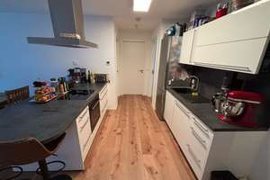 Stilvolle 3-Zimmer-Wohnung in der Memminger Innenstadt mit zwei Tiefgaragenstellplätzen – Bodenseestraße 30, 87770 Innenstadt, Memmingen – Vorschaubild 8